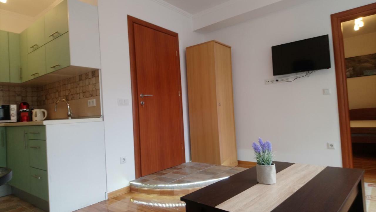 Brand New - Central Apartments Сараєво Екстер'єр фото
